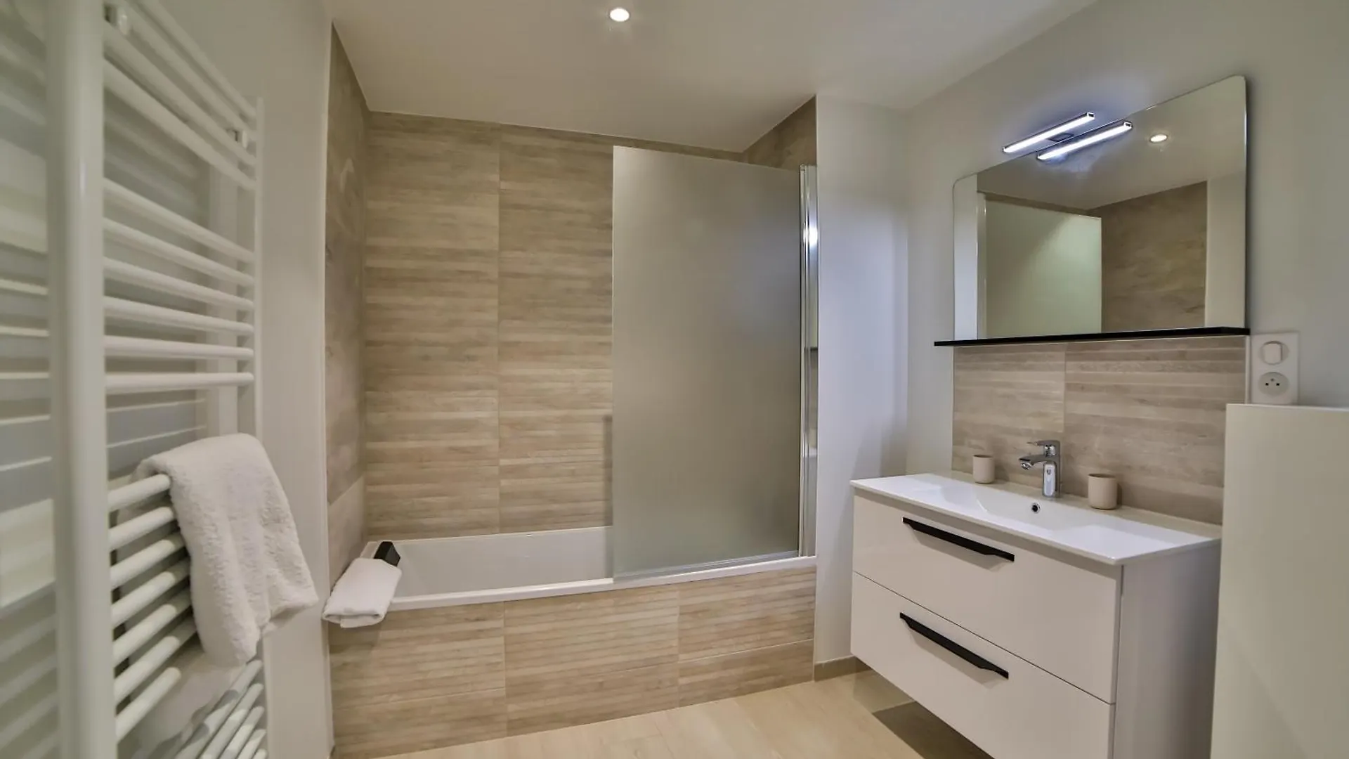 Luxueuse Longere 350M2 
