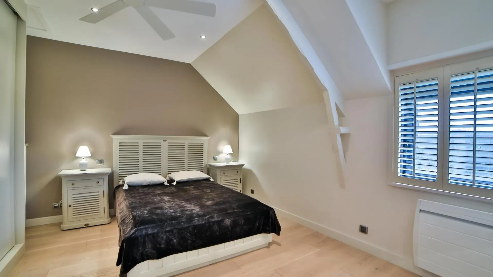 Luxueuse Longere 350M2 
